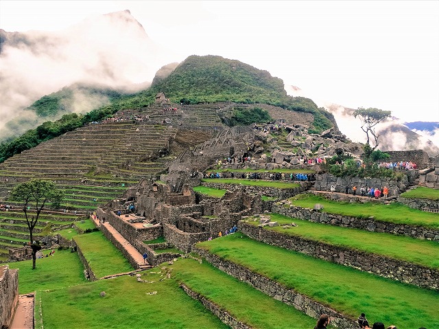 マチュピチュ遺跡などインカ帝国の遺跡で見られる段々畑